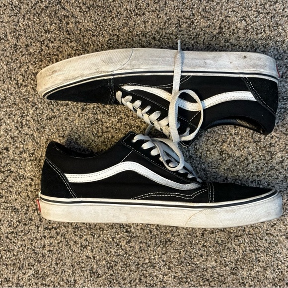 Vans Black Suede Sneakers Mens 10.5 in good used condition - Picture 5 of 9